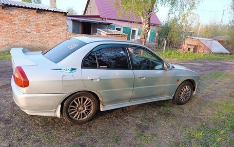 Mitsubishi Lancer VII, 1998 год, 230 000 рублей, 4 фотография