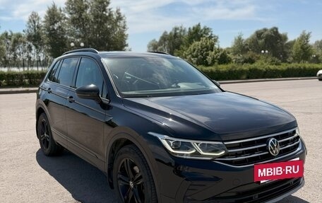 Volkswagen Tiguan II, 2021 год, 3 200 000 рублей, 5 фотография