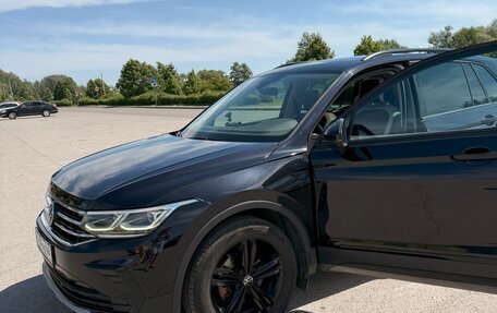 Volkswagen Tiguan II, 2021 год, 3 200 000 рублей, 9 фотография