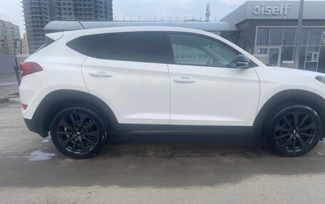 Hyundai Tucson III, 2016 год, 1 650 000 рублей, 8 фотография