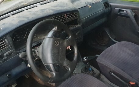Volkswagen Golf III, 1994 год, 85 000 рублей, 5 фотография