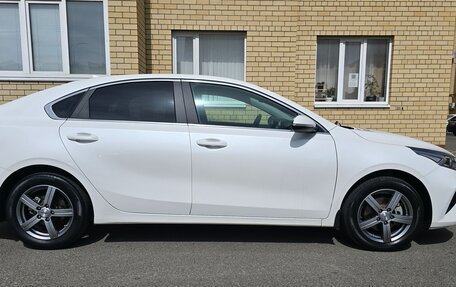 KIA Cerato IV, 2022 год, 2 290 000 рублей, 5 фотография