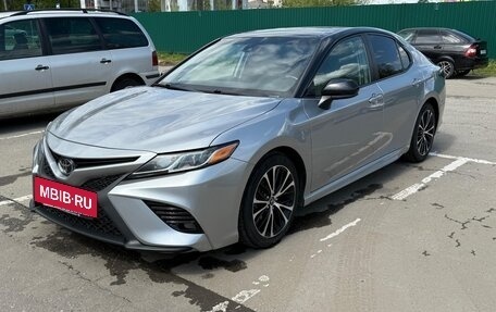 Toyota Camry, 2020 год, 2 350 000 рублей, 2 фотография