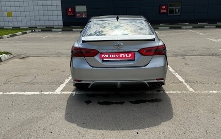 Toyota Camry, 2020 год, 2 350 000 рублей, 5 фотография