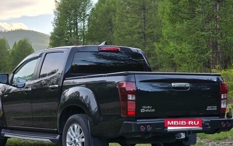 Isuzu D-Max II, 2019 год, 3 400 000 рублей, 5 фотография