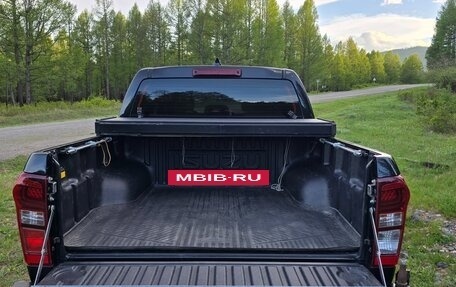 Isuzu D-Max II, 2019 год, 3 400 000 рублей, 9 фотография