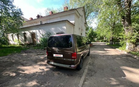Volkswagen Multivan T5, 2012 год, 3 000 000 рублей, 13 фотография