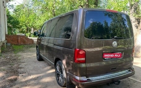 Volkswagen Multivan T5, 2012 год, 3 000 000 рублей, 10 фотография