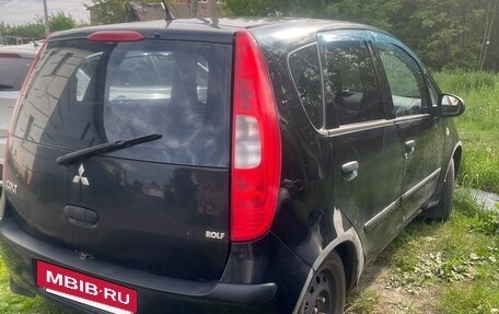 Mitsubishi Colt VI рестайлинг, 2006 год, 277 000 рублей, 2 фотография
