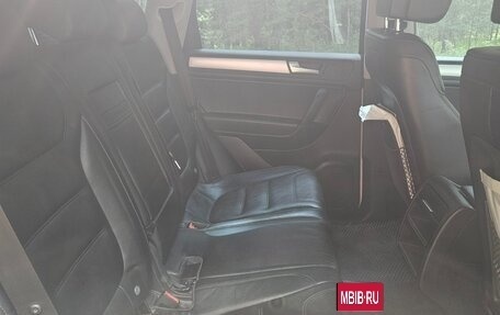 Volkswagen Touareg III, 2011 год, 2 080 000 рублей, 7 фотография