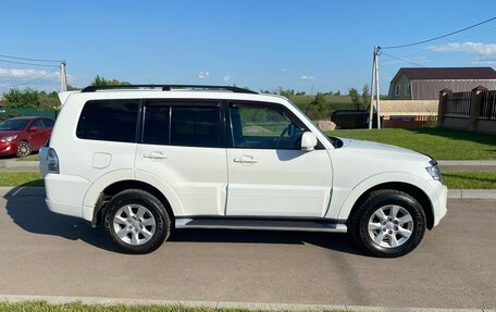 Mitsubishi Pajero IV, 2011 год, 1 800 000 рублей, 3 фотография