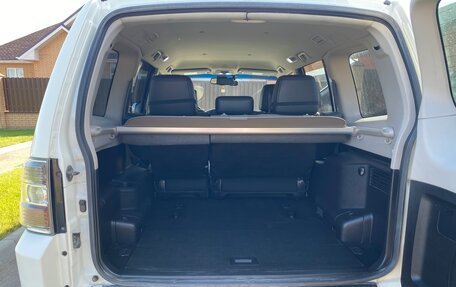 Mitsubishi Pajero IV, 2011 год, 1 800 000 рублей, 6 фотография