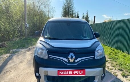Renault Kangoo II рестайлинг, 2015 год, 790 000 рублей, 8 фотография