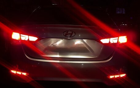 Hyundai Solaris II рестайлинг, 2017 год, 1 250 000 рублей, 32 фотография