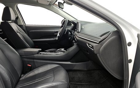 Hyundai Sonata VIII, 2021 год, 1 820 000 рублей, 9 фотография