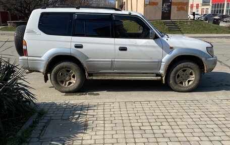Toyota Land Cruiser Prado 90 рестайлинг, 1998 год, 1 350 000 рублей, 2 фотография