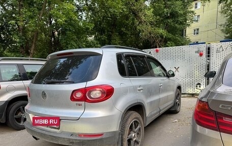 Volkswagen Tiguan I, 2010 год, 800 000 рублей, 5 фотография