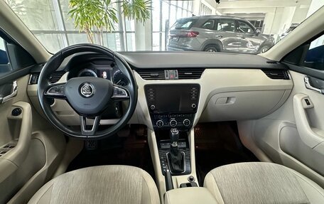 Skoda Octavia, 2017 год, 1 990 000 рублей, 14 фотография