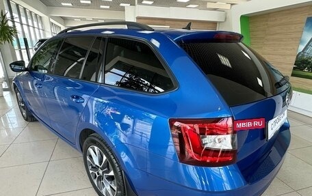 Skoda Octavia, 2017 год, 1 990 000 рублей, 7 фотография