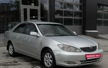 Toyota Camry V40, 2002 год, 700 000 рублей, 3 фотография