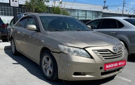Toyota Camry, 2007 год, 650 000 рублей, 2 фотография