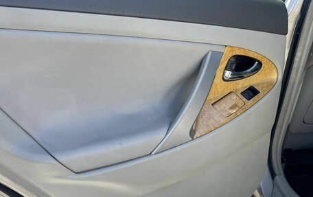 Toyota Camry, 2007 год, 650 000 рублей, 11 фотография