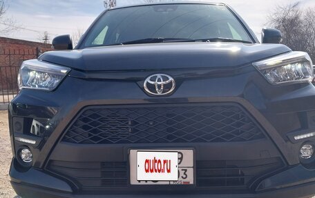 Toyota Raize I, 2021 год, 1 850 000 рублей, 2 фотография