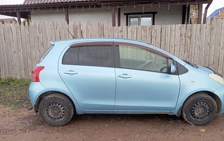 Toyota Vitz, 2005 год, 500 000 рублей, 2 фотография