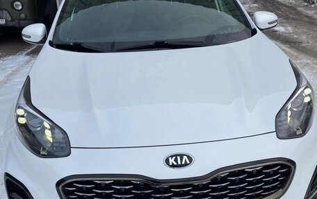 KIA Sportage IV рестайлинг, 2020 год, 3 200 000 рублей, 2 фотография