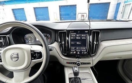 Volvo XC60 II, 2018 год, 3 490 000 рублей, 6 фотография