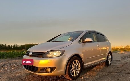 Volkswagen Golf Plus II, 2012 год, 699 000 рублей, 2 фотография