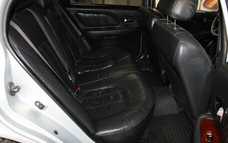 Hyundai Sonata IV рестайлинг, 2011 год, 860 000 рублей, 11 фотография