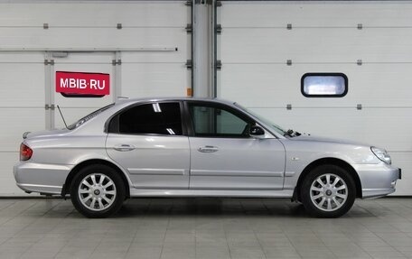 Hyundai Sonata IV рестайлинг, 2011 год, 860 000 рублей, 4 фотография
