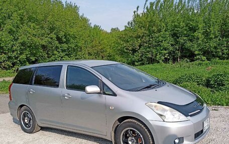 Toyota Wish II, 2003 год, 710 000 рублей, 4 фотография