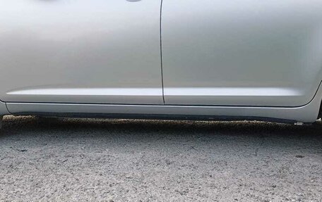 Toyota Wish II, 2003 год, 710 000 рублей, 3 фотография