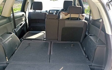 Toyota Wish II, 2003 год, 710 000 рублей, 7 фотография