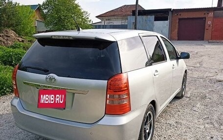 Toyota Wish II, 2003 год, 710 000 рублей, 21 фотография
