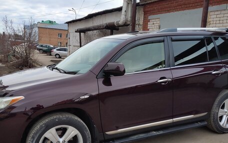 Toyota Highlander III, 2012 год, 2 460 000 рублей, 10 фотография