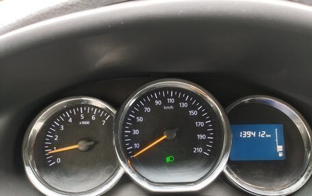 Renault Logan II, 2014 год, 630 000 рублей, 2 фотография