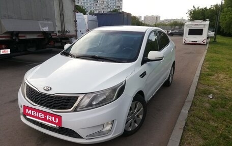 KIA Rio III рестайлинг, 2013 год, 580 000 рублей, 5 фотография