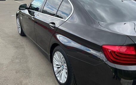 BMW 5 серия, 2016 год, 2 400 000 рублей, 5 фотография