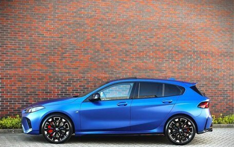 BMW 1 серия, 2025 год, 7 300 000 рублей, 2 фотография