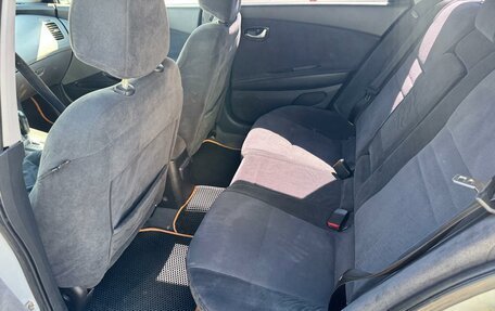 Nissan Primera III, 2002 год, 350 000 рублей, 14 фотография