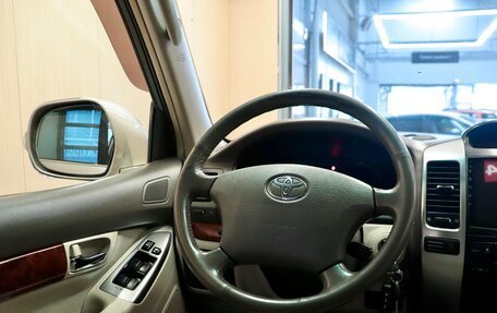 Toyota Land Cruiser Prado 120 рестайлинг, 2007 год, 2 210 000 рублей, 12 фотография