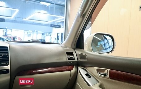 Toyota Land Cruiser Prado 120 рестайлинг, 2007 год, 2 210 000 рублей, 14 фотография