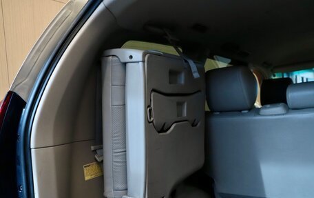 Toyota Land Cruiser Prado 120 рестайлинг, 2007 год, 2 210 000 рублей, 26 фотография