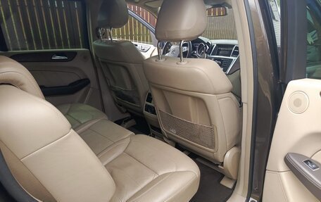 Mercedes-Benz GL-Класс, 2015 год, 3 700 000 рублей, 4 фотография