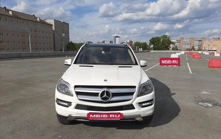 Mercedes-Benz GL-Класс, 2013 год, 2 350 000 рублей, 2 фотография