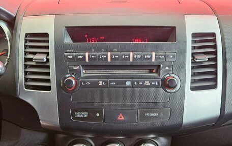 Mitsubishi Outlander III рестайлинг 3, 2007 год, 757 000 рублей, 14 фотография