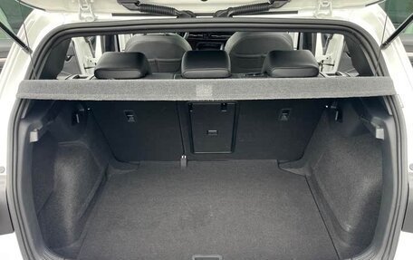 Volkswagen Golf VIII, 2021 год, 1 400 008 рублей, 14 фотография